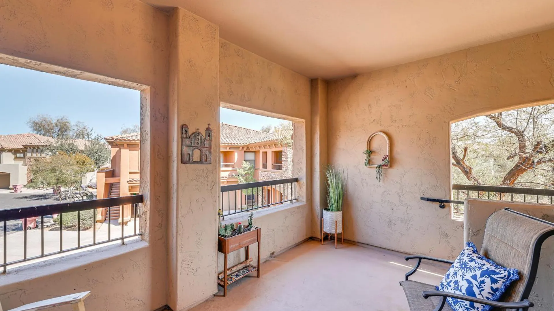 Quiet Condo With Pool Access, 4 Mi To Tpc スコッツデール